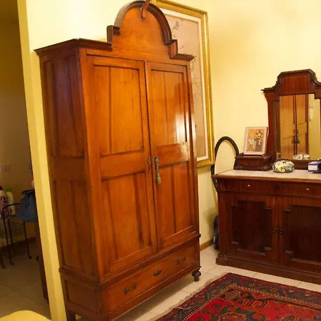 Casa Sulla Collina 招待所